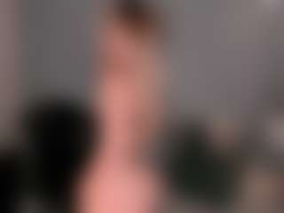 Live cam show with Mia Silva - Twerk on Mixed Magazine Live