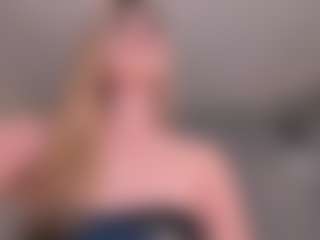 Live cam show with Mia Silva - Amateur on SpunkLive