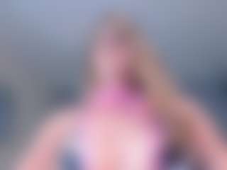 Mia Silva's Live Sex Cam Show