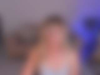 Mia Silva's Live Sex Cam Show