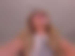 Mia Silva's Live Sex Cam Show