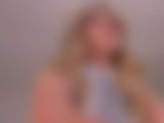Mia Silva's Live Sex Cam Show
