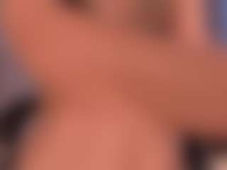 Live cam show with Mia Silva - Squirt on Camsoda