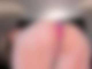 Mia Silva's Live Sex Cam Show