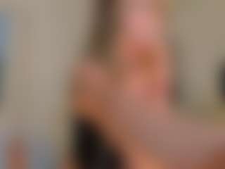 Live cam show with Mia Silva - Blonde Hair Amateur on EXY