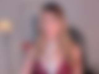 Live cam show with Mia Silva - Blonde Hair on Adult Interactions