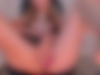 Mia Silva's Live Sex Cam Show