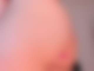 Mia Silva's Live Sex Cam Show
