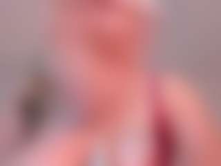 Mia Silva's Live Sex Cam Show