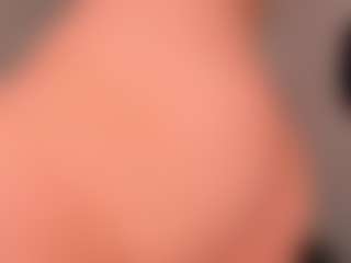 Mia Silva's Live Sex Cam Show
