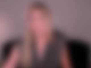 Mia Silva's Live Sex Cam Show