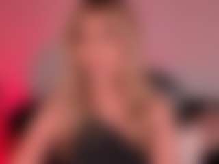 Mia Silva's Live Sex Cam Show