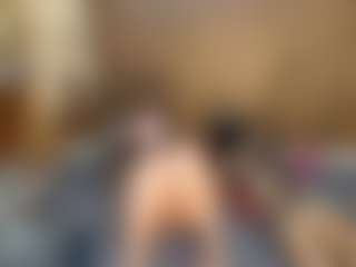 Live cam show with dayannawins - Mature on friskycurves.com