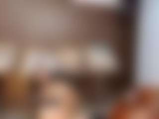 Live cam show with dayannawins - Mature on CamClone