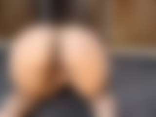 dayannawins's Live Sex Cam Show