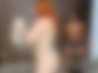 Live cam show with dayannawins - Nipple Piercings on Milfs Live