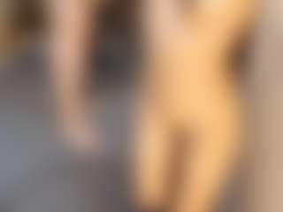 Live cam show with dayannawins - Mature on SxyPornLive