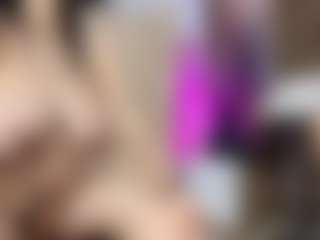 Live cam show with dayannawins - Spank Black on CamClone
