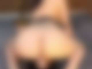 Live cam show with dayannawins - Ebony Teen (18+) on CamSextacy