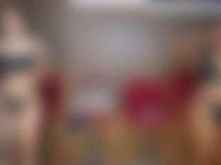 Live cam show with dayannawins - Skinny on Lustler