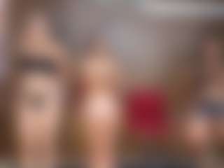 Live cam show with dayannawins - Tease on Camsoda