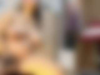 Live cam show with dayannawins - Shaved Pussy on Camsoda