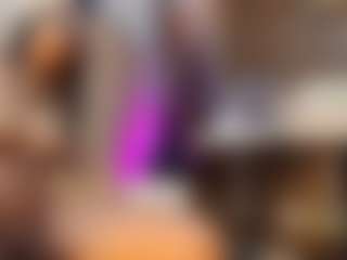 Live cam show with dayannawins - Public Curvy on Streamer API
