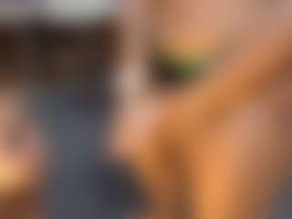Live cam show with dayannawins - Shaved Pussy on Fit Hotties