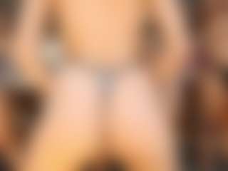 Live cam show with dayannawins - Mature Young Adult on Uber Horny
