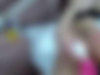Live cam show with EndlessNightfx - Fingering on AdultVida.com