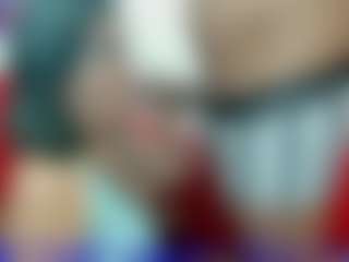 Yacksii-Grammss MILF webcam performer live streaming