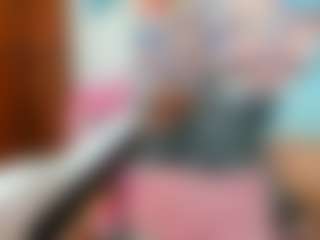 Live cam show with Yacksii-Grammss - Shower on Camsoda