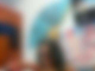 Live cam show with Yacksii-Grammss - Shower on Camsoda