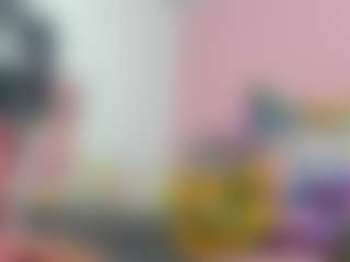 Live cam show with Yacksii-Grammss - Red Hair on xplaylive.com