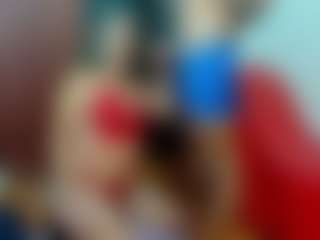 Live cam show with Yacksii-Grammss - Shower on Camsoda