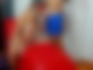 Live-camshow met Yacksii-Grammss - Moaning op Camsoda