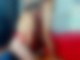 Live cam show with Yacksii-Grammss - White on crypto-cams | colombia