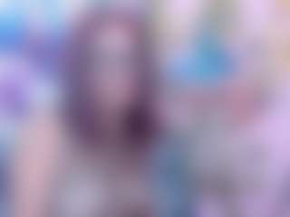 Live cam show with Yacksii-Grammss - Moaning on Camsoda