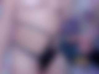 Live cam show with Yacksii-Grammss - Granny on Mixed Magazine Live