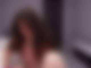 Live cam show with Delly - Young Adult on justonemore.cc