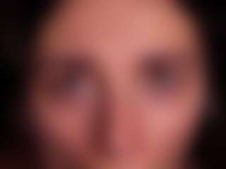 Delly's Live Sex Cam Show