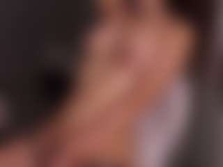 Delly's Live Sex Cam Show