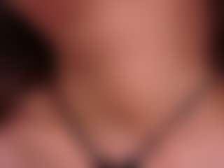Live cam show with Delly - Foot Fetish on justonemore.cc