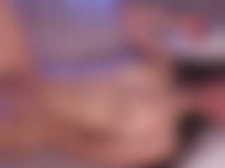 Delly's Live Sex Cam Show