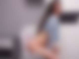Live cam show with Delly - Ahegao on livesuperchat.net