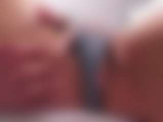 Delly's Live Sex Cam Show