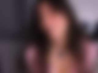 Live cam show with Delly - Squirt on Chatstar