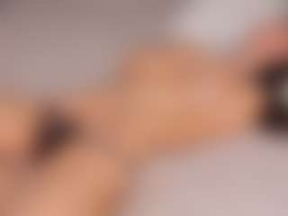 Live cam show with Delly - Teen (18+) on Camiplay Live