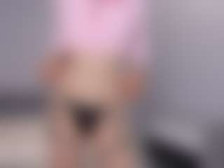 Delly's Live Sex Cam Show