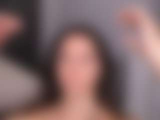 Delly's Live Sex Cam Show
